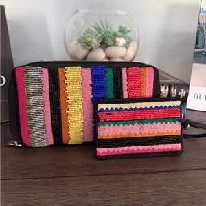 America & Beyond Beaded Wallet Set